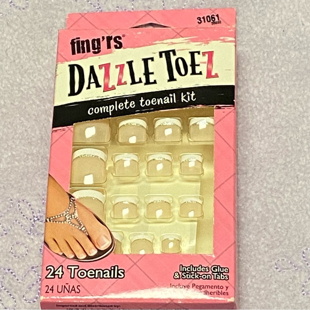 NEW Fing’rs Dazzle Toez Press on Nails Ultimate glitter French Pedicure …